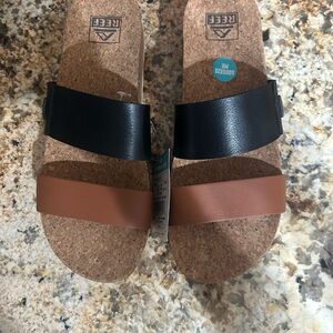 Reef Dual-Tone Black and Brown Sandals
